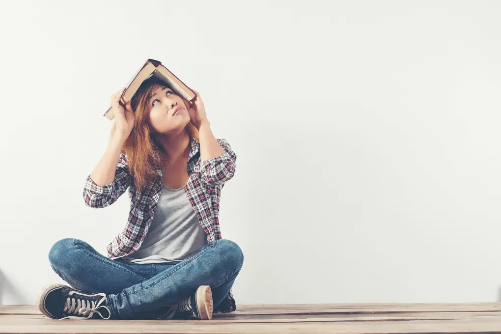 10 Ways on How to Spot a Pseudo-Intellectual, and How You Can be a Genuinely Intelligent Person 1 pseudo intellectual vs intellectual